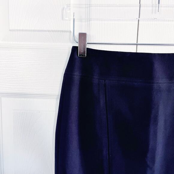 T Tahari Navy Pencil Skirt - Picture 2 of 8